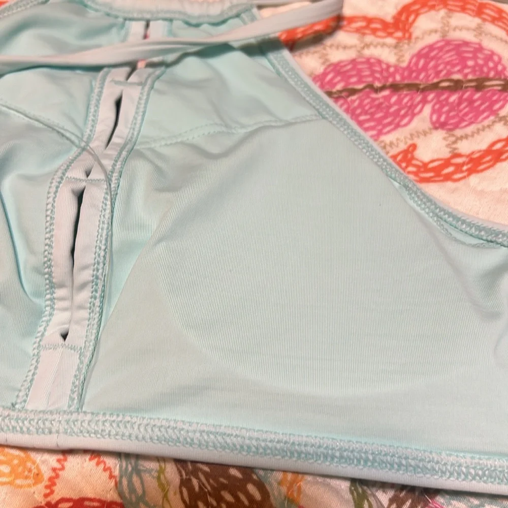Billabong Sol searcher High Neck Bikini Top